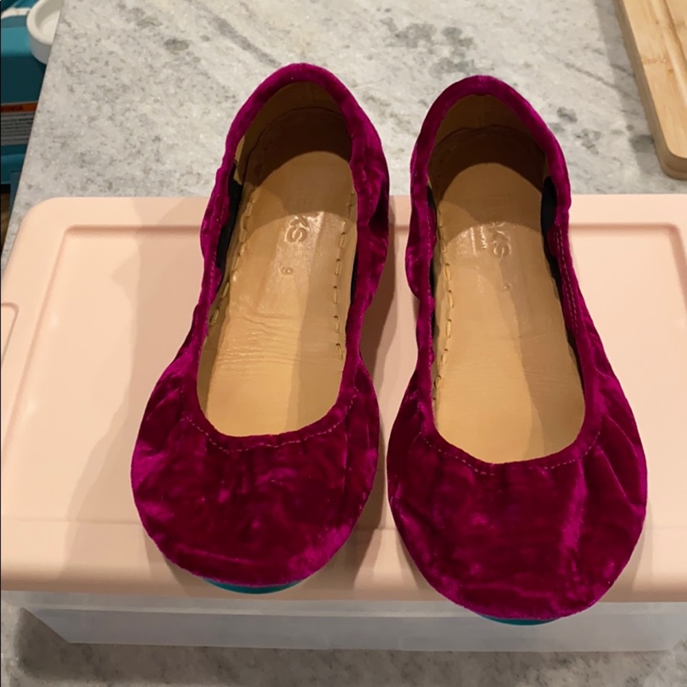 Tieks!!